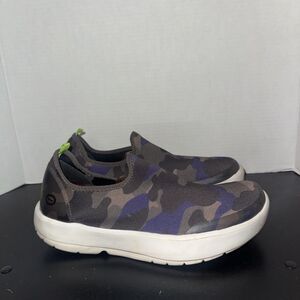 Oofos Oomg Eezee Low Loafers Sneakers Shoes Womens Size 10 Purple Brown Camo